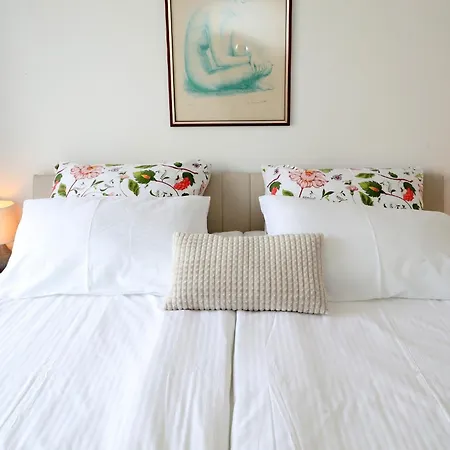 Cok Apartment *